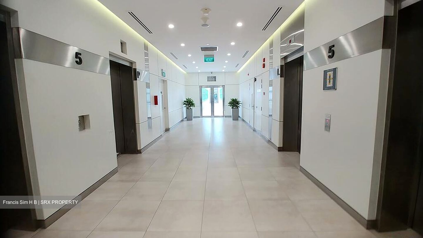 Serangoon North Avenue 5 (D19), Factory #523193281